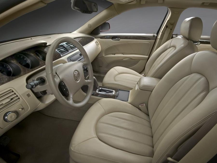  Buick Lucerne CXL 2005 года  (фото 4 из 4)
